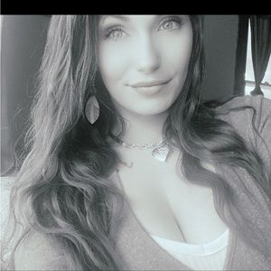 Meet your Posher, Bailey